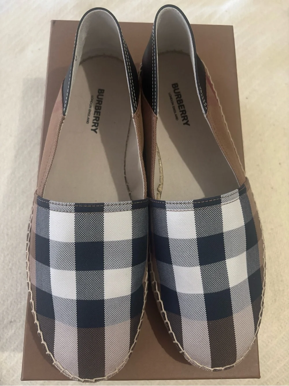 Burberry Alport Check Espadrille Slip-On – US 9 / EU 42 – BNIB